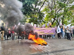 Aktivis Lingkungan Protes Tambang Batu Bara di Musi Rawas Utara
