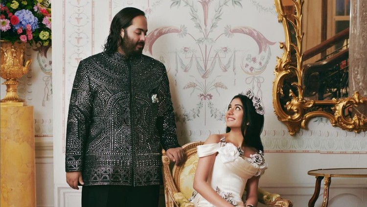 Anant Ambani dan Radhika Merchant di pesta pre-wedding Anant Ambani dan Radhika Merchant di pesta pre-wedding
