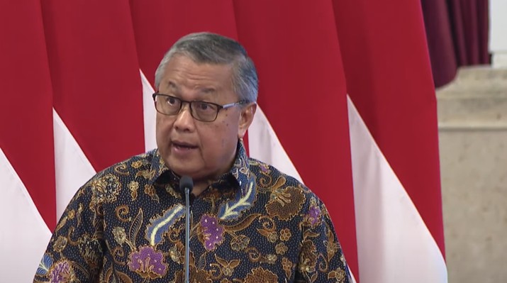 Gubernur Bank Indonesia (BI), Perry Warjiyo saat rakornas pengendalian inflasi tahun 2024 di Istana Negara, Jakarta, Jumat (14/6/2024). (YouTube/Sekretariat Presiden)