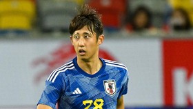 Bek Jepang Hiroki Ito Resmi Jadi Rekrutan Pertama Bayern era Kompany