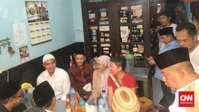 Kaesang Bantah Blusukan Bagi Buku di Jakpus Pemanasan Pilkada 2024