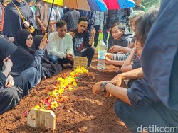 Tangis Melepas Kepergian Hafid Pelajar Bandung yang Tewas Tenggelam