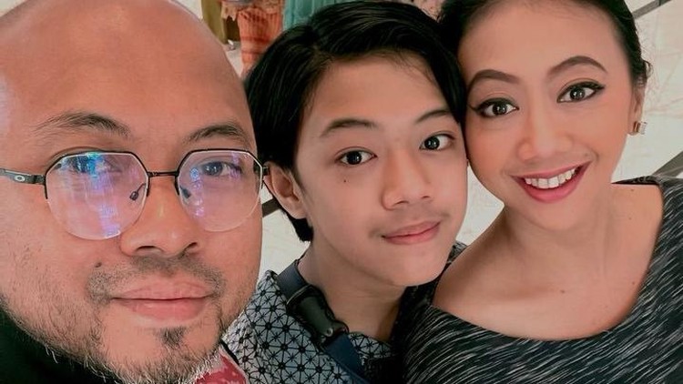 Rajwa Gilbram Ridha Rahardja anak Asri Welas