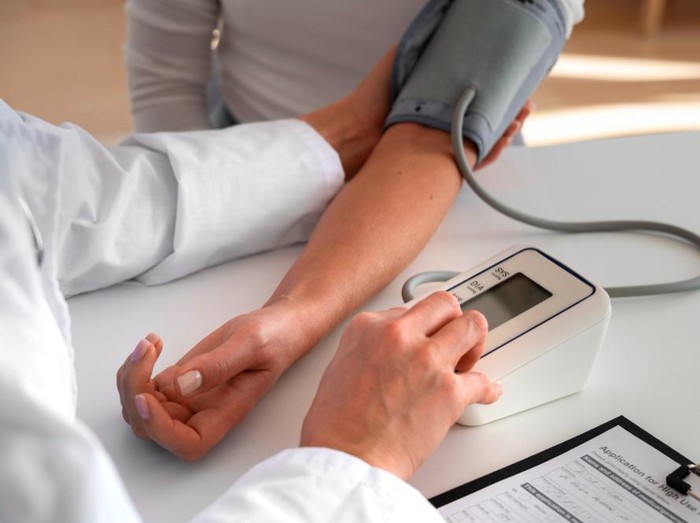 Tekanan darah tinggi/ Foto : Freepik/ Freepik