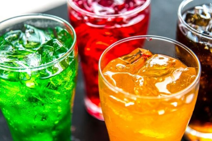 Hobi Minum Soda Setiap Hari? Menurut Ahli, 7 Efek Soda Ini Akan Mengintaimu  /Foto: Freepik/rawpixel.com