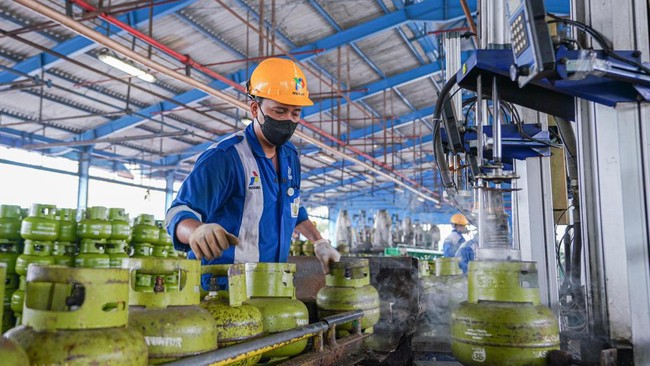 Bahlil Sebut Gas Pengganti LPG Ini Lebih Efisien, Ini Buktinya