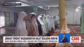 VIDEO: Jemaah Tarekat Naqsabandiyah Salat Iduladha Hari Ini