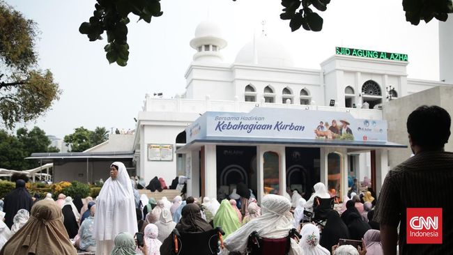 Berbagi ucapan Hari Raya Idul Adha 2025 Islami adalah salah satu cara untuk mempererat tali silaturahmi dan mengungkapkan rasa syukur.
