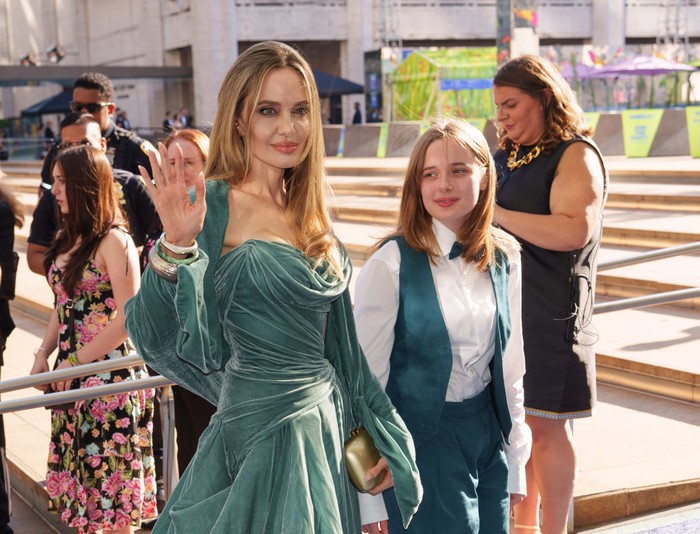 NEW YORK, NEW YORK - JUNE 16: Angelina Jolie and Vivienne Jolie-Pitt arrive at the 77th Annual Tony Awards on June 16, 2024 in New York, NY. (Photo by Gotham/GC Images)