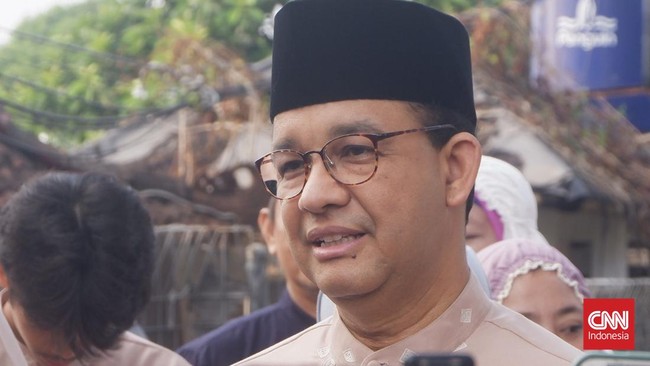 Anies Baswedan berpeluang jadi calon gubernur Jakarta usai kalah Pilpres 2024. Elektabilitasnya masih terbilang tinggi, bersaing ketat dengan Ridwan Kamil.