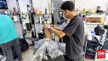 Arab Saudi Perluas Layanan Cukur Rambut Gratis 24 Jam, Ini Lokasinya