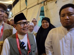 Cek Tenda Jemaah Haji RI di Mina, Cak Imin Dapat Keluhan soal WC-Kasur