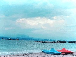 Pantai Tiska: Daya Tarik, Lokasi, Jam Buka, Rute dan Biaya