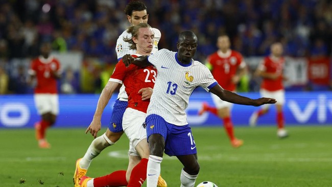 N'Golo Kante Mengaku Tertekan Jelang Pertandingan Prancis Melawan Austria