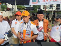 Anies Kurban Sapi di PKS, HNW: Bukan Karena Pilgub Jakarta