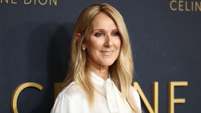 Celine Dion dibanjiri emosi di premier dokumenter I Am: Celine Dion yang merekam perjuangannya melawan stiff person syndrome.