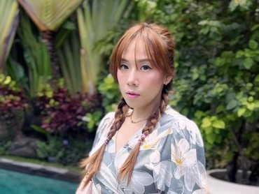 img-title Cerita Operasi Tummy Tuck Cherly Juno, Sempat Tak dapat Izin hingga Takut Meninggal