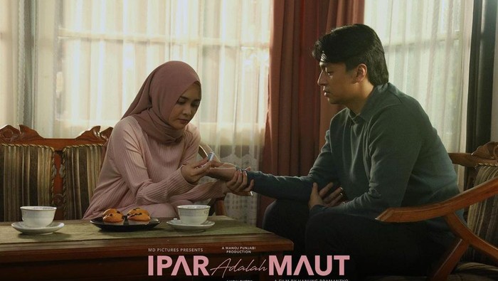 Ipar Adalah Maut