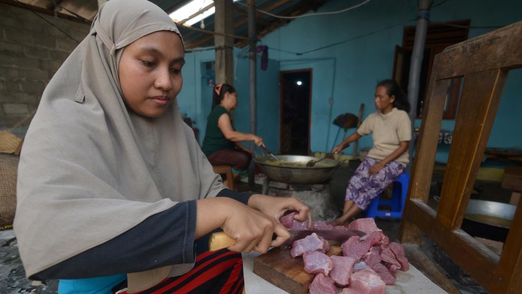 Khawatir Gerd Kambuh Setelah Makan Daging Kurban, Begini Saran Dokter