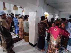 Jemaah Aboge Purbalingga Salat Idul Adha Hari Ini