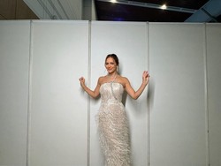 Berlian 50 Karat Sempurnakan Penampilan Katharine McPhee di Indonesia