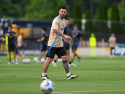 Messi Absen Latihan, Diragukan Tampil Lawan Peru