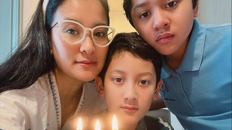Potret Ulang Tahun Kana Putra Marcella Zalianty