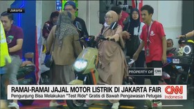 VIDEO: Ramai-ramai Jajal Motor Listrik di Jakarta Fair