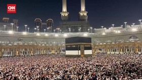 VIDEO: Jemaah Ikuti Tawaf Terakhir sebelum Akhiri Ibadah Haji 2024