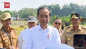 VIDEO: Jokowi Bantah Wacana Korban Judi Online Dapat Bansos