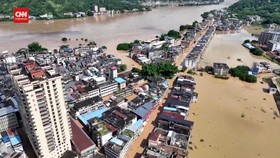 VIDEO: Xi Jinping Siaga, China Dilanda Banjir Sekaligus Kekeringan