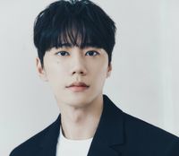 Idol K-Pop yang sukses berkarier sebagai aktor