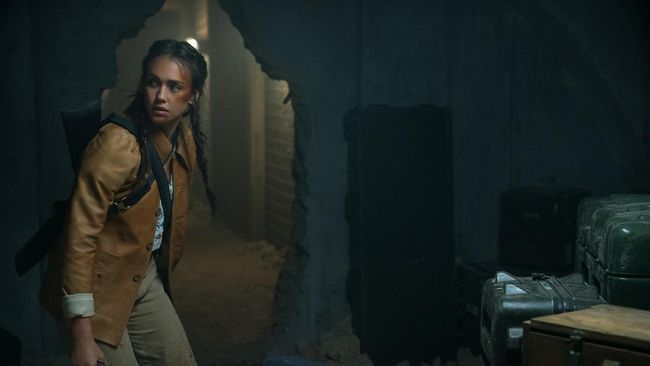 Trigger Warning merupakan film terbaru yang dibintangi Jessica Alba dan disutradarai oleh Mouly Surya.