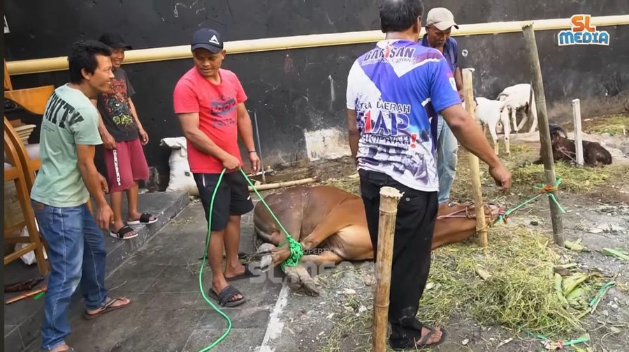 Keluarga Sule Rayakan Idul Adha