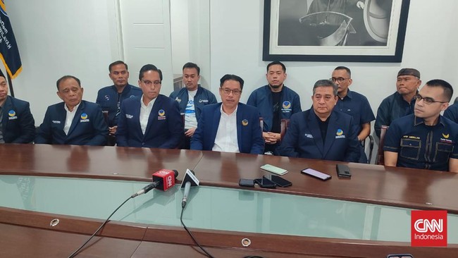 Partai NasDem mengusung Rico Waas yang juga keponakan Surya Paloh, untuk maju sebagai bakal calon Wali Kota Medan di Pilkada 2024.
