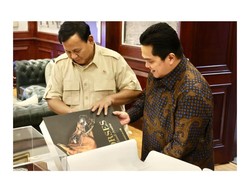 Prabowo Bincang Bareng Erick, Optimis Timnas RI Berlaga di Piala Dunia