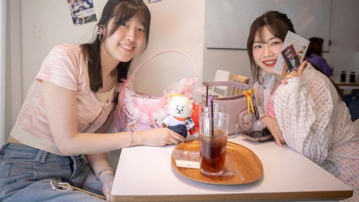 Rekomendasi Tempat Hangout yang Wajib Dikunjungi Fans BTS