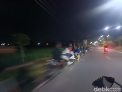 Depan Kantor Bupati Lombok Tengah Dijadikan Arena Balap Liar