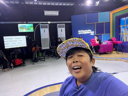 Adul Diisukan Idap Glukoma hingga Alami Kebutaan, Ungkap Penyebab Muncul Selaput di Mata
