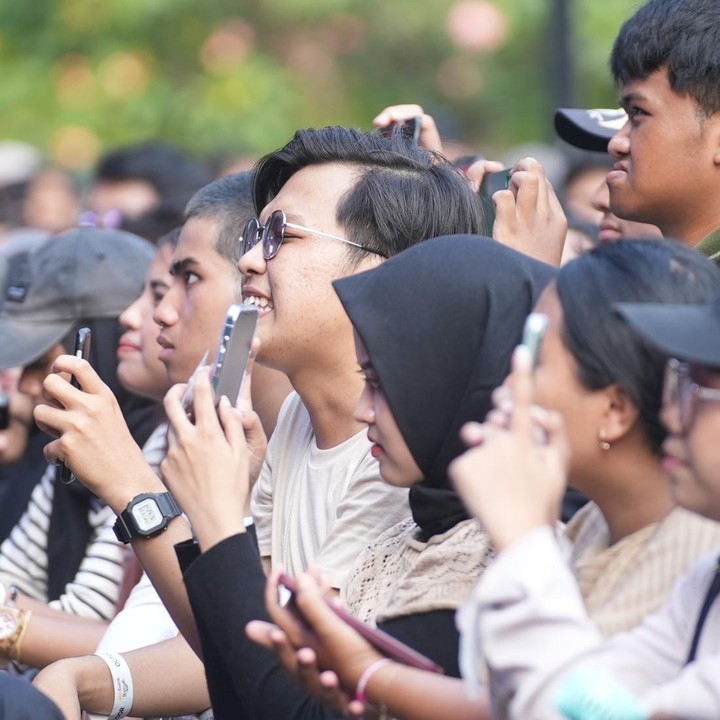 <p>Allo Bank Festival 2024 resmi dibuka mulai hari ini, Jumat (21/6/2024). Acara yang diselenggarakan oleh Allo Bank ini menghadirkan beragam rangkaian acara yang menarik. Foto: HaiBunda/Atmaja Kurniawan. Foto: HaiBunda/Atmaja Kurniawan</p>