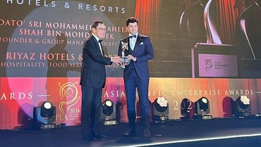 img-title Kembangkan Bisnis Pariwisata, Dato Sri Mohammed Shaheen Raih Penghargaan