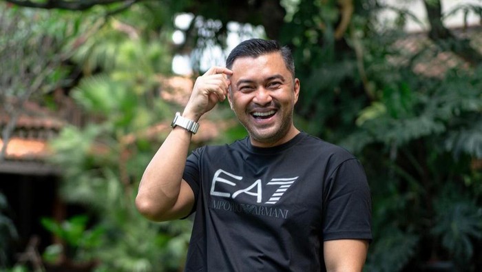 img-title Dulunya Raja Sinetron, Ini 6 Rahasia Awet Muda Anjasmara di Usia 48 Tahun