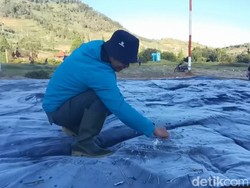 BMKG Ungkap Faktor Pemicu Fenomena Embun Es di Dieng