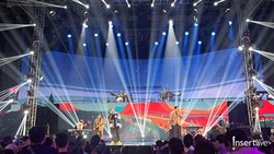 Kahitna Ajak Penonton Kenang Mendiang Carlo Saba di Allo Bank Festival 2024