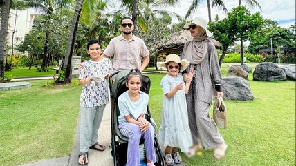 7 Potret Wisuda TK Shafiyyah Anak Bungsu Shireen Sungkar, Ada Pesan ...