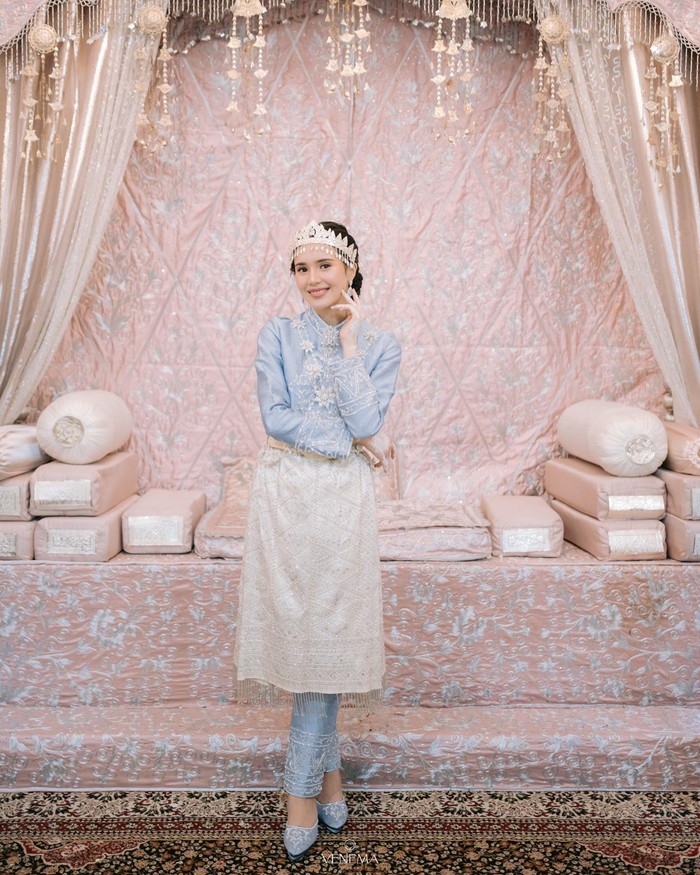 Detail Baju Pengantin Beby Tsabina saat Akad Nikah