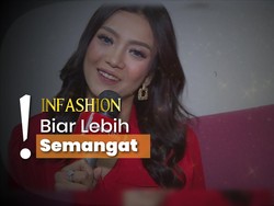 Merah Merona! Intip Gaya Fashion Fizzabella yang Menawan