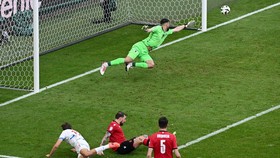 FOTO: Impresi Georgia dan Poin Pertama di Euro