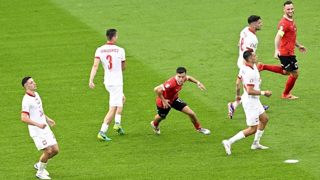 Austria membenamkan Polandia pada matchday kedua Euro 2024 di Olympiastadion, Berlin, Sabtu (22/6) dini hari waktu Indonesia.