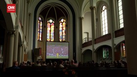 VIDEO: Diiringi Musik, Nobar Euro 2024 di Gereja Berlin Makin Dramatis